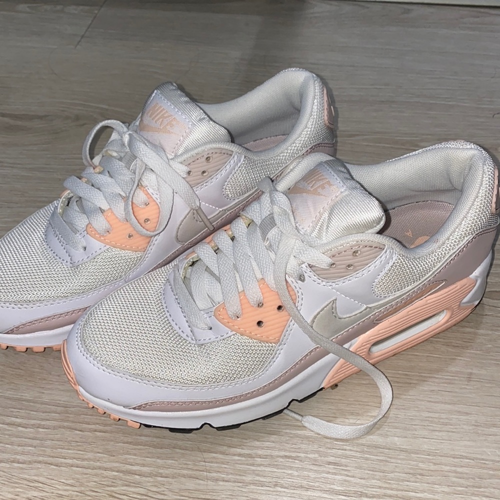Nike air